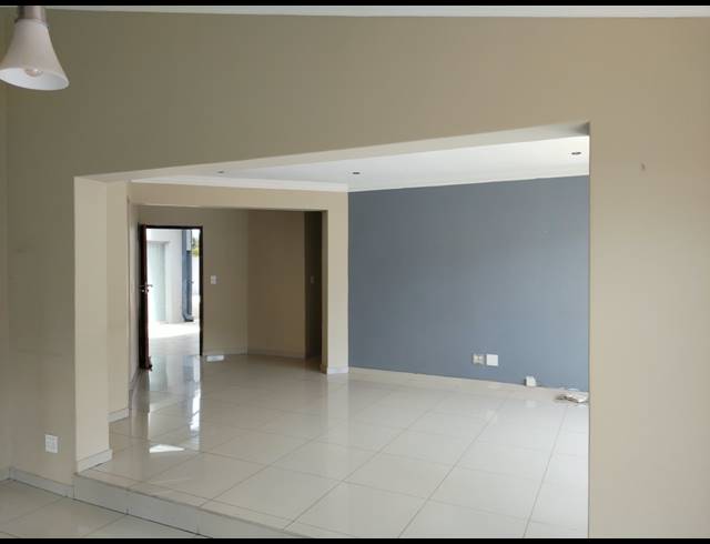 3 BEDROOM HOUSE FOR SALE IN GLEN MARAIS